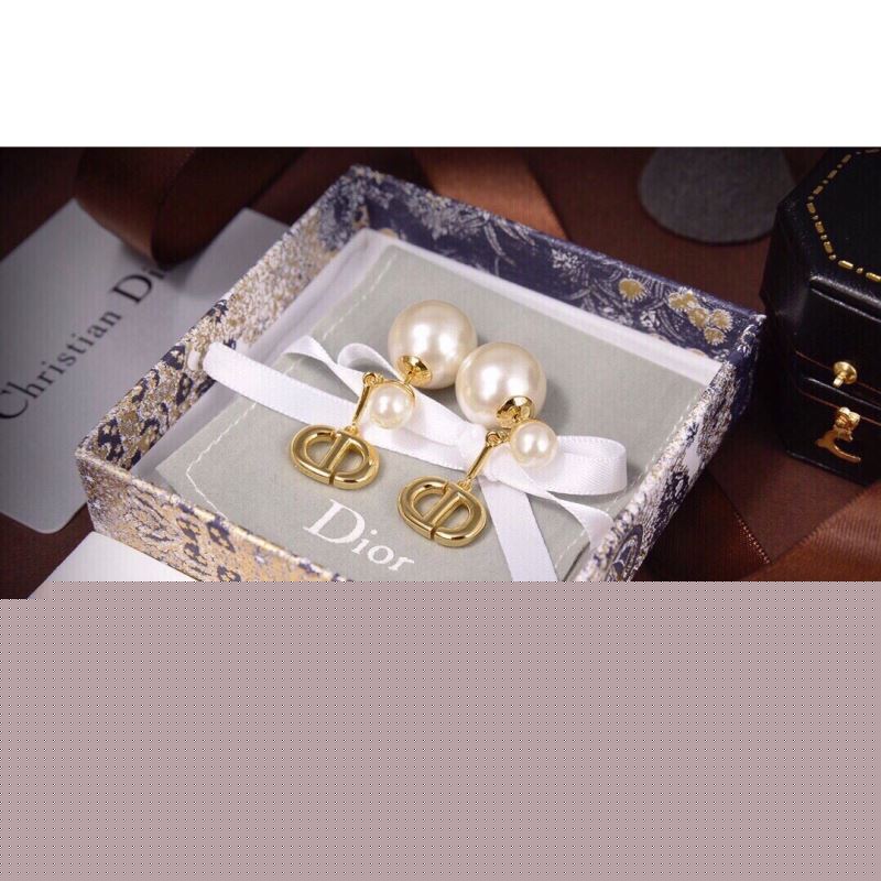 ch**an D*or earrings